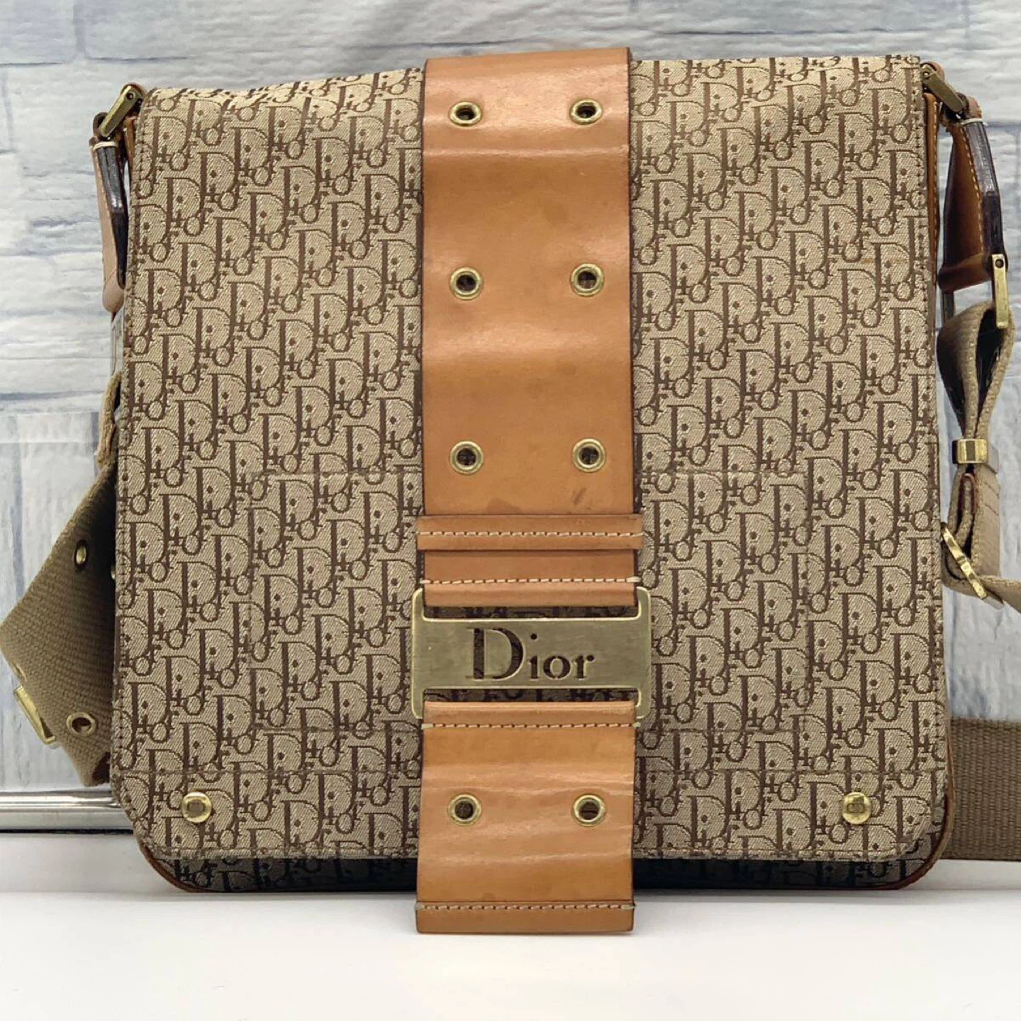 Leaving Canada Next Week – Dior Monogram Vintage Messenger Bag - photo 2