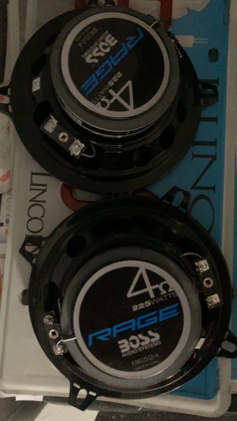 BOSS Audio Systems BE524 5.25" 4-Way Full Range Speakers - photo 3