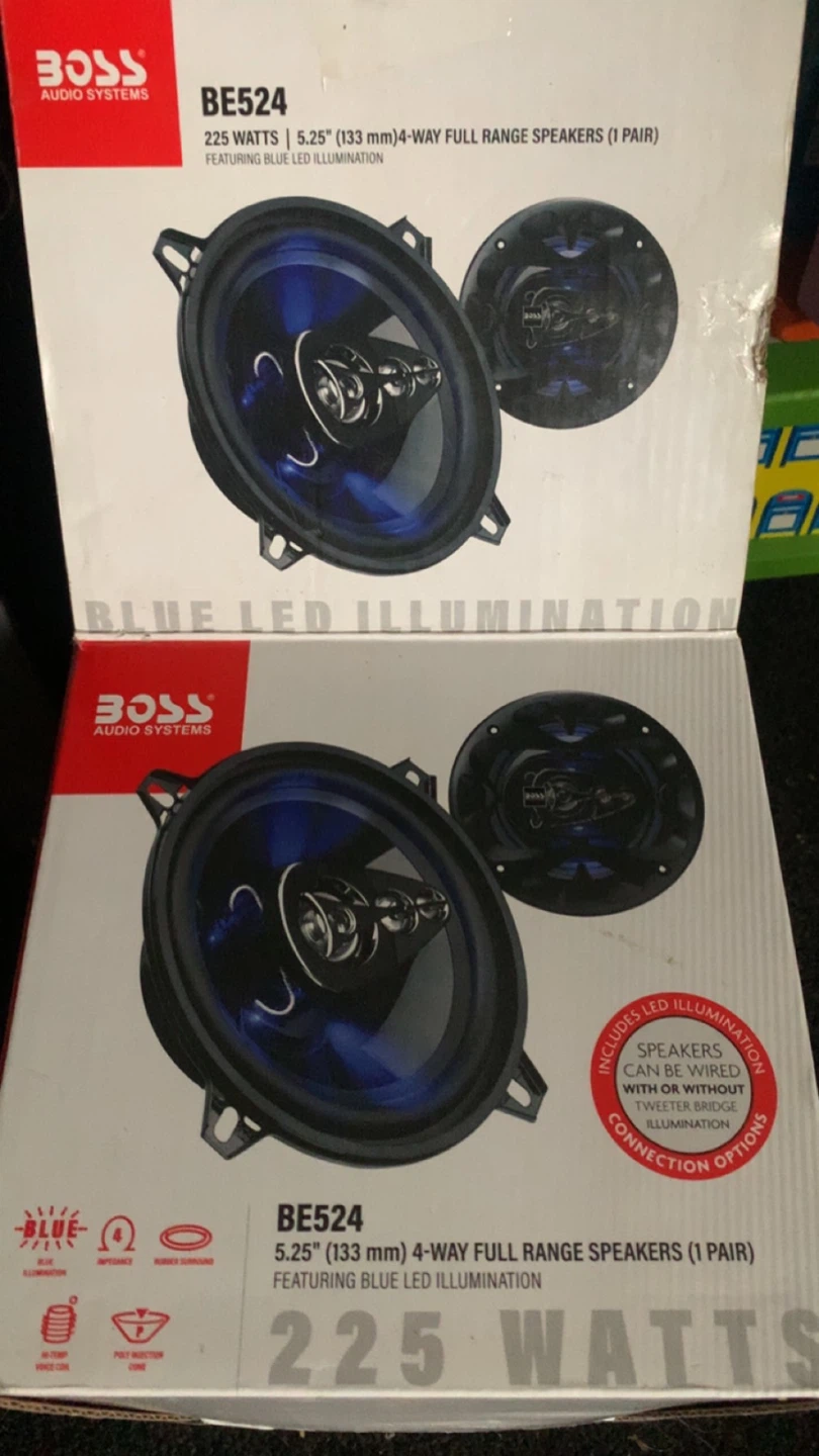 BOSS Audio Systems BE524 5.25" 4-Way Full Range Speakers