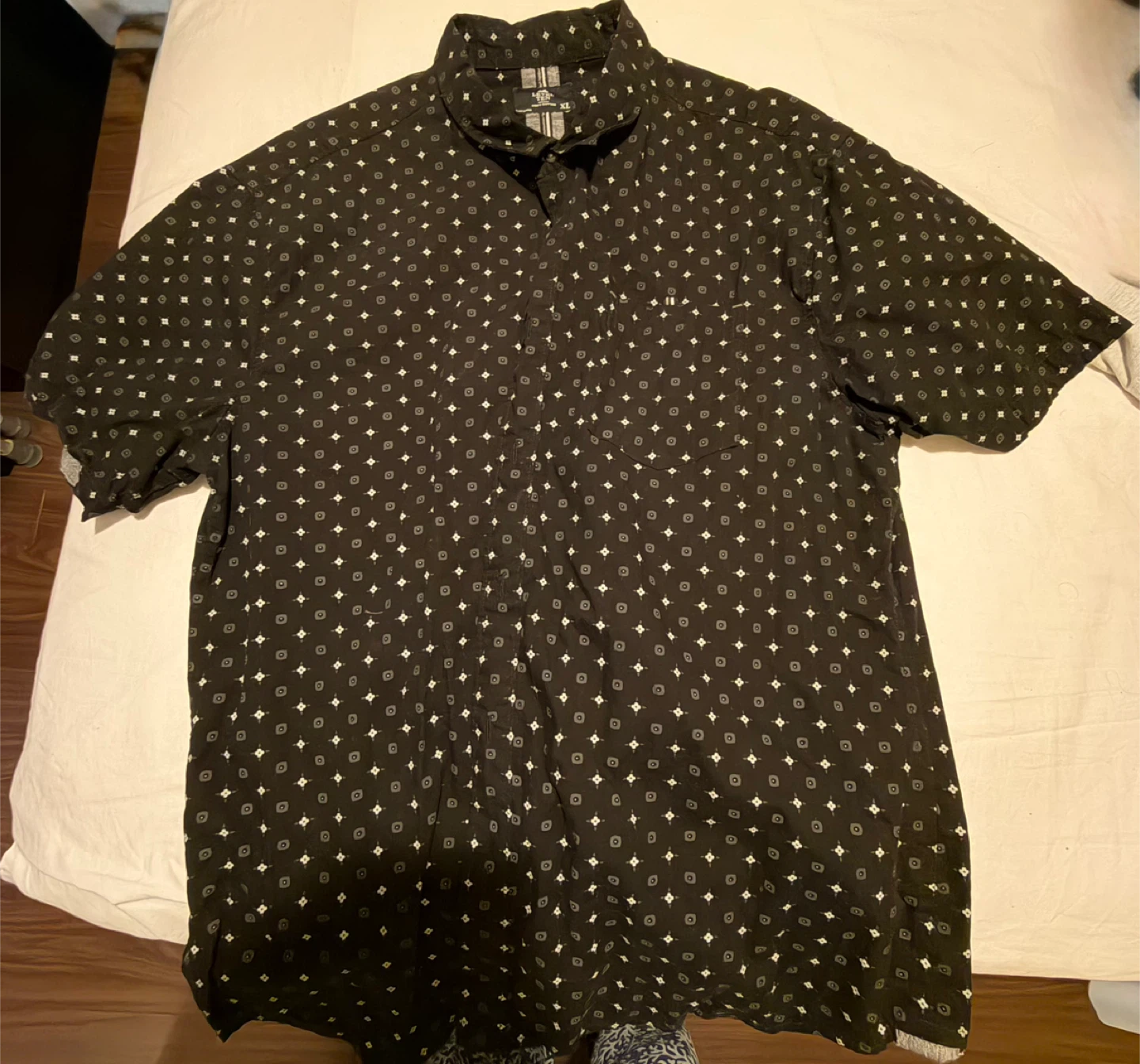 Bundle of 5 Men's Short Sleeve Polos & Button-Down Shirts - photo 3