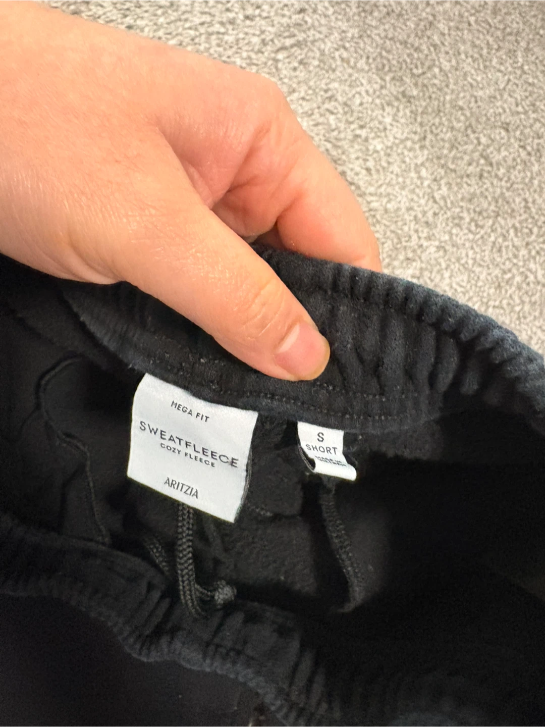 Aritzia Sweatfleece Cargo Pants Black Size S Short - photo 2