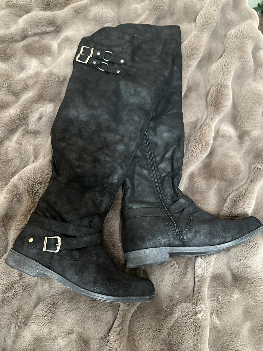 Black Knee-High Boots with Buckle Detail - photo 2