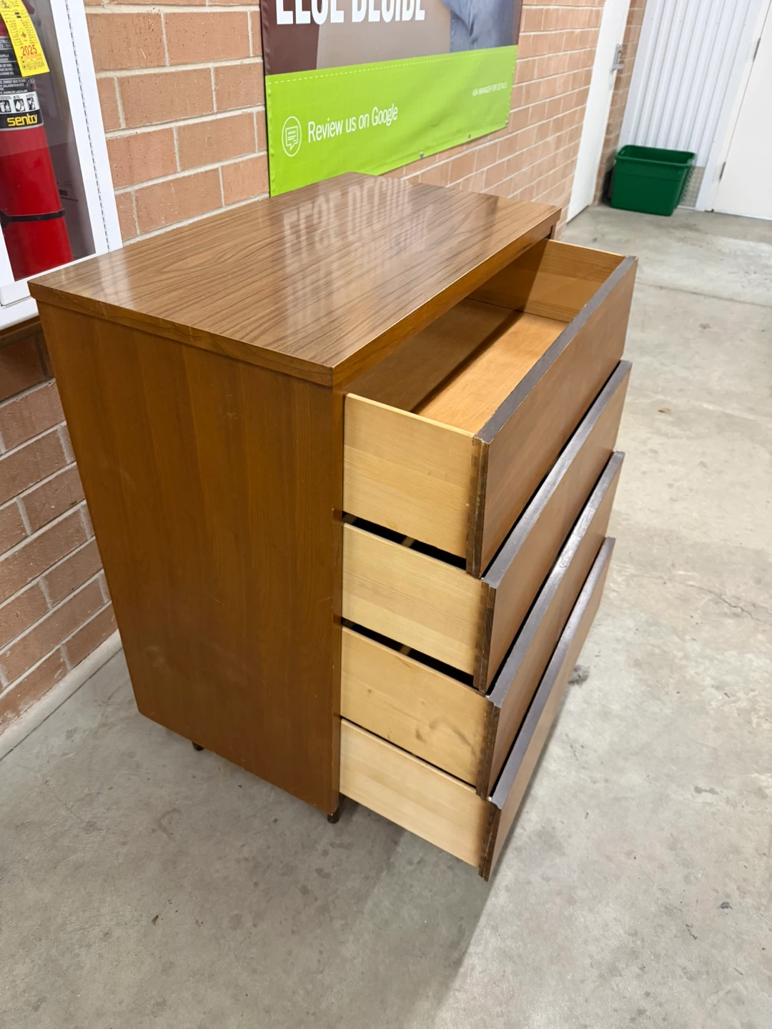 Mid-Century Modern 4-Drawer Dresser - photo 2