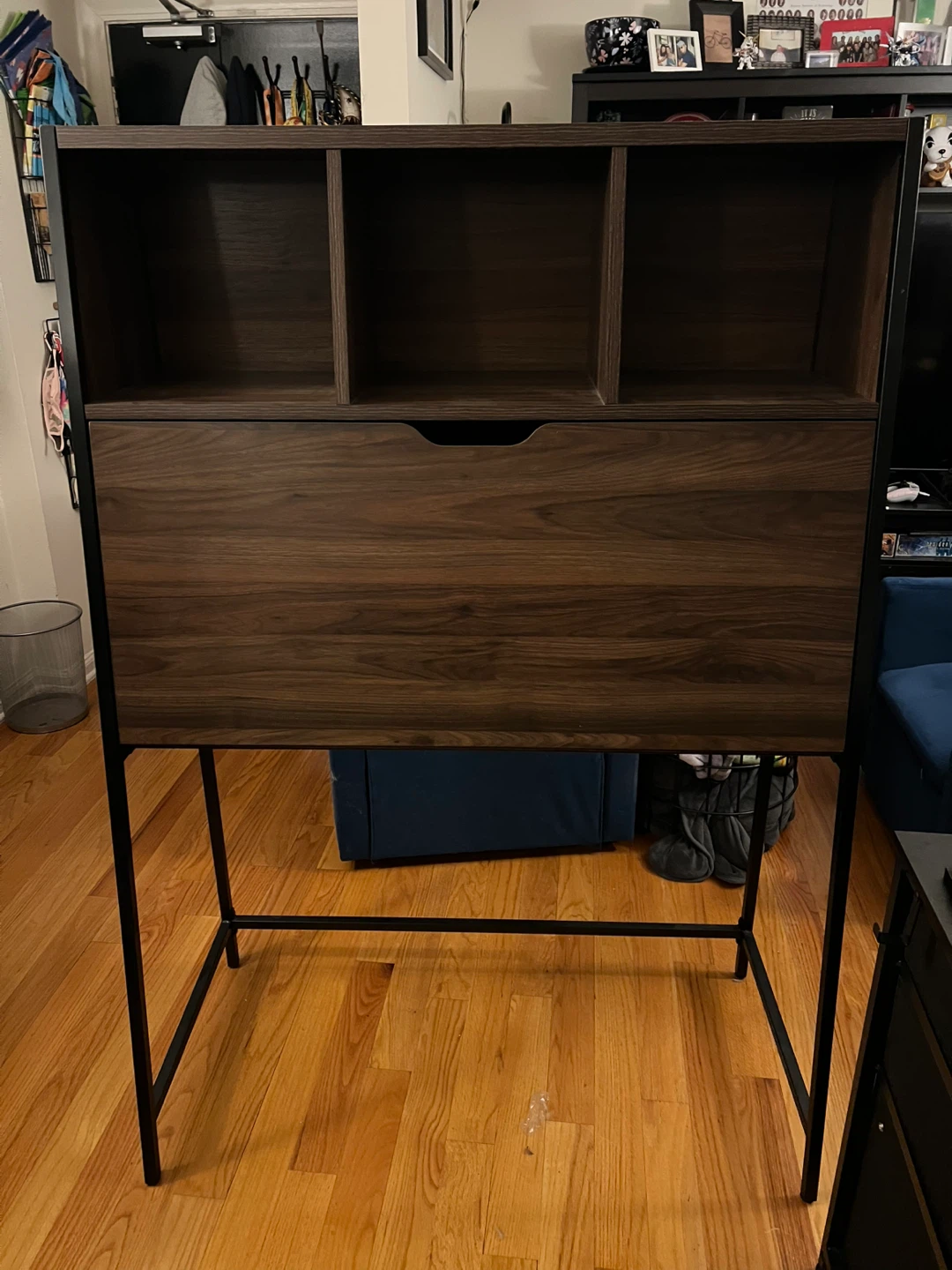 Modern Secretary Desk
