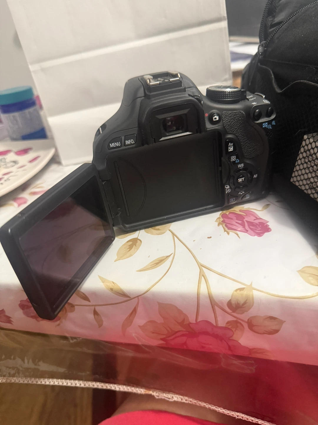 Canon EOS Rebel T3i DSLR Camera with 18-55mm Lens - photo 4