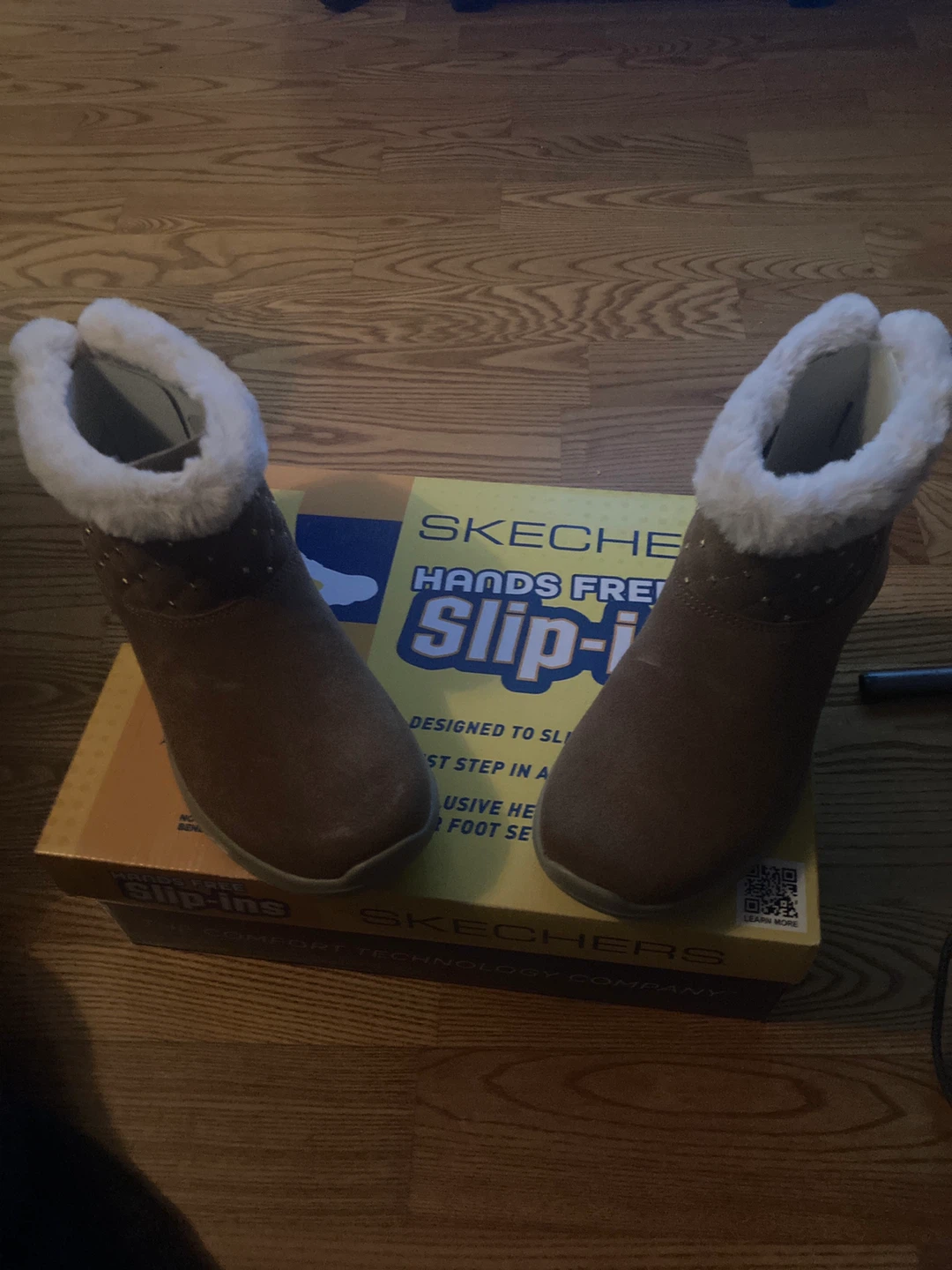 Skechers On-The-Go Joy Cozy Womens Boots Size 11 - photo 3