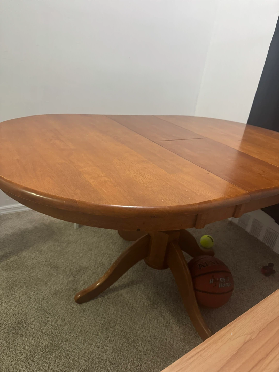 Oval Pedestal Dining Table