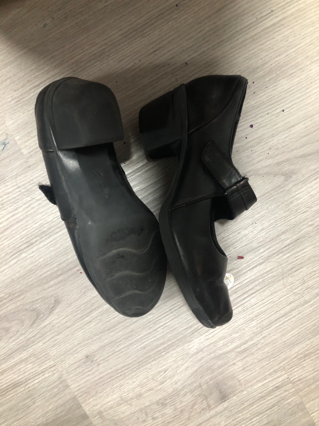 Clarks Black Leather Mary Jane Shoes - photo 4