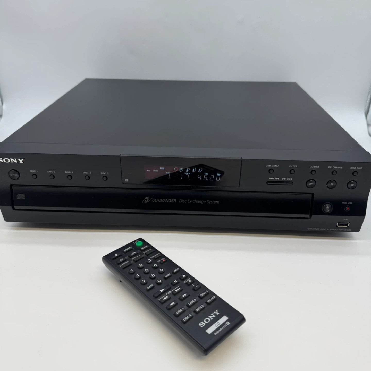 Sony CDP-CE500 5-Disc Player USB Disc Exchange w/ Remote Tested