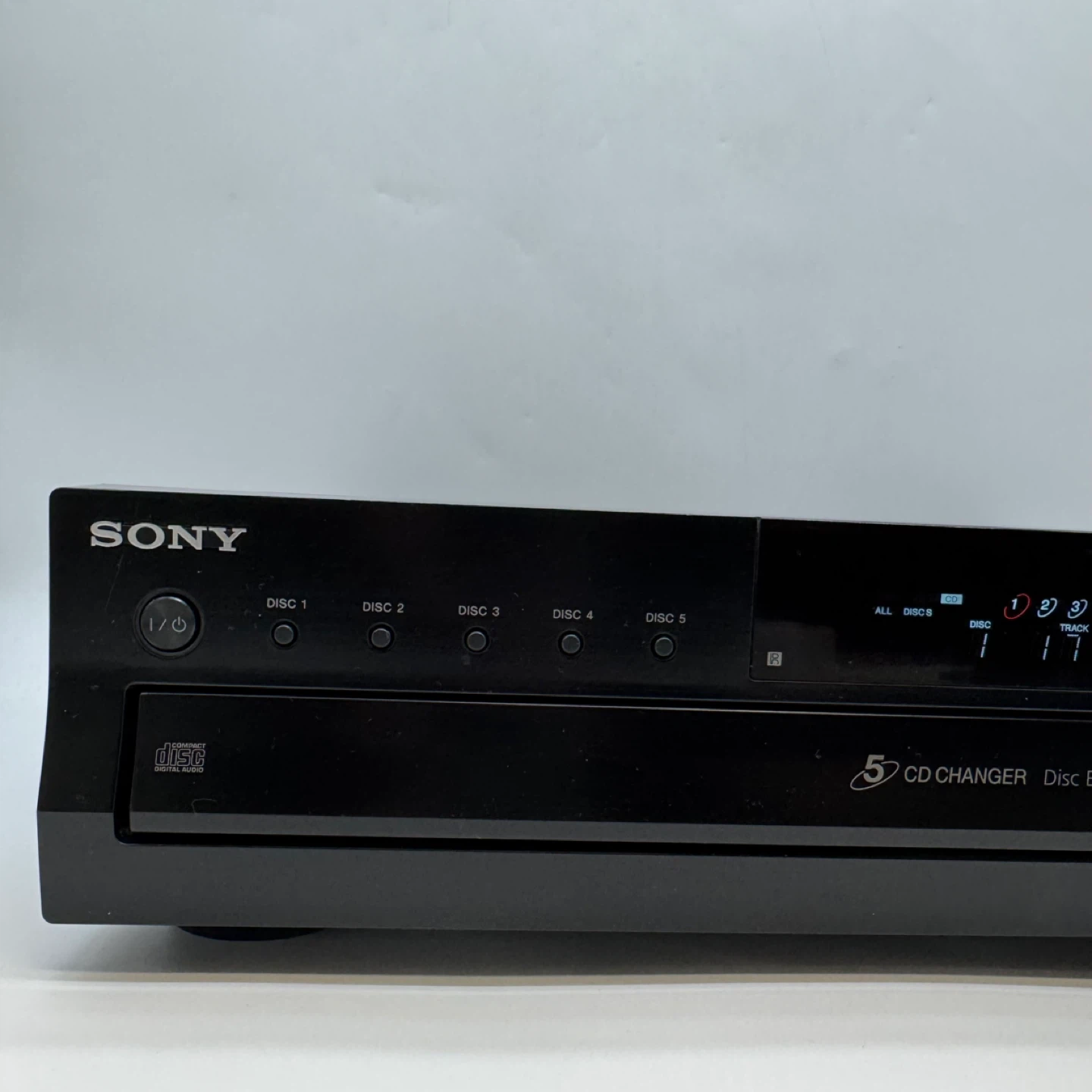 Sony CDP-CE500 5-Disc Player USB Disc Exchange w/ Remote Tested - photo 2