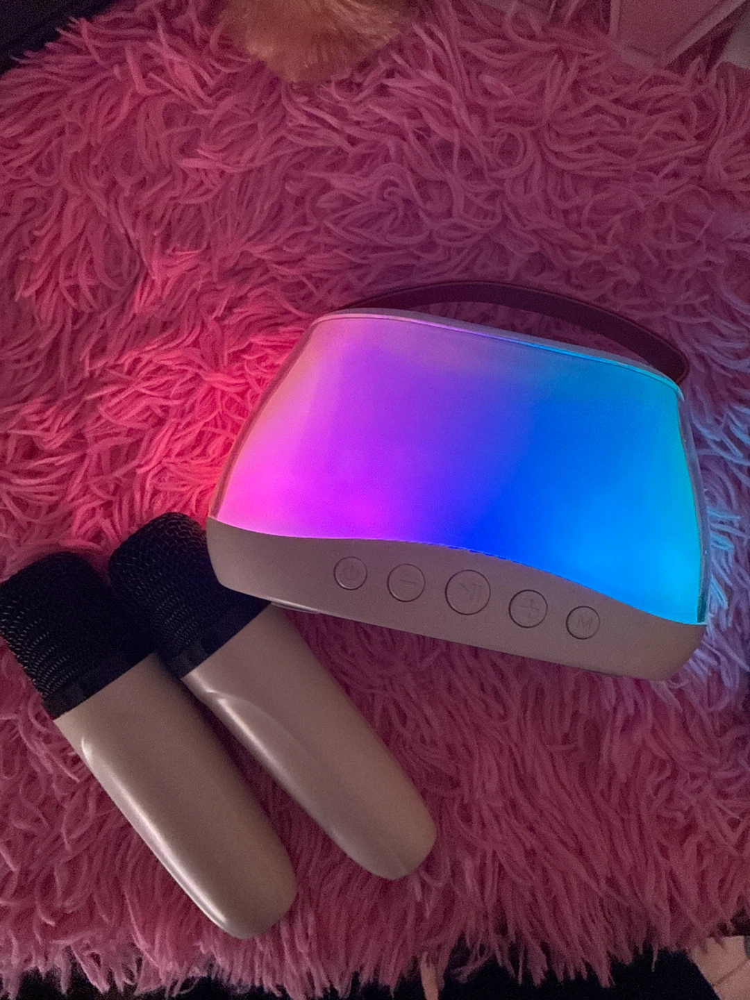 Wireless Karaoke Speaker with Colorful Set and Microphone - photo 3