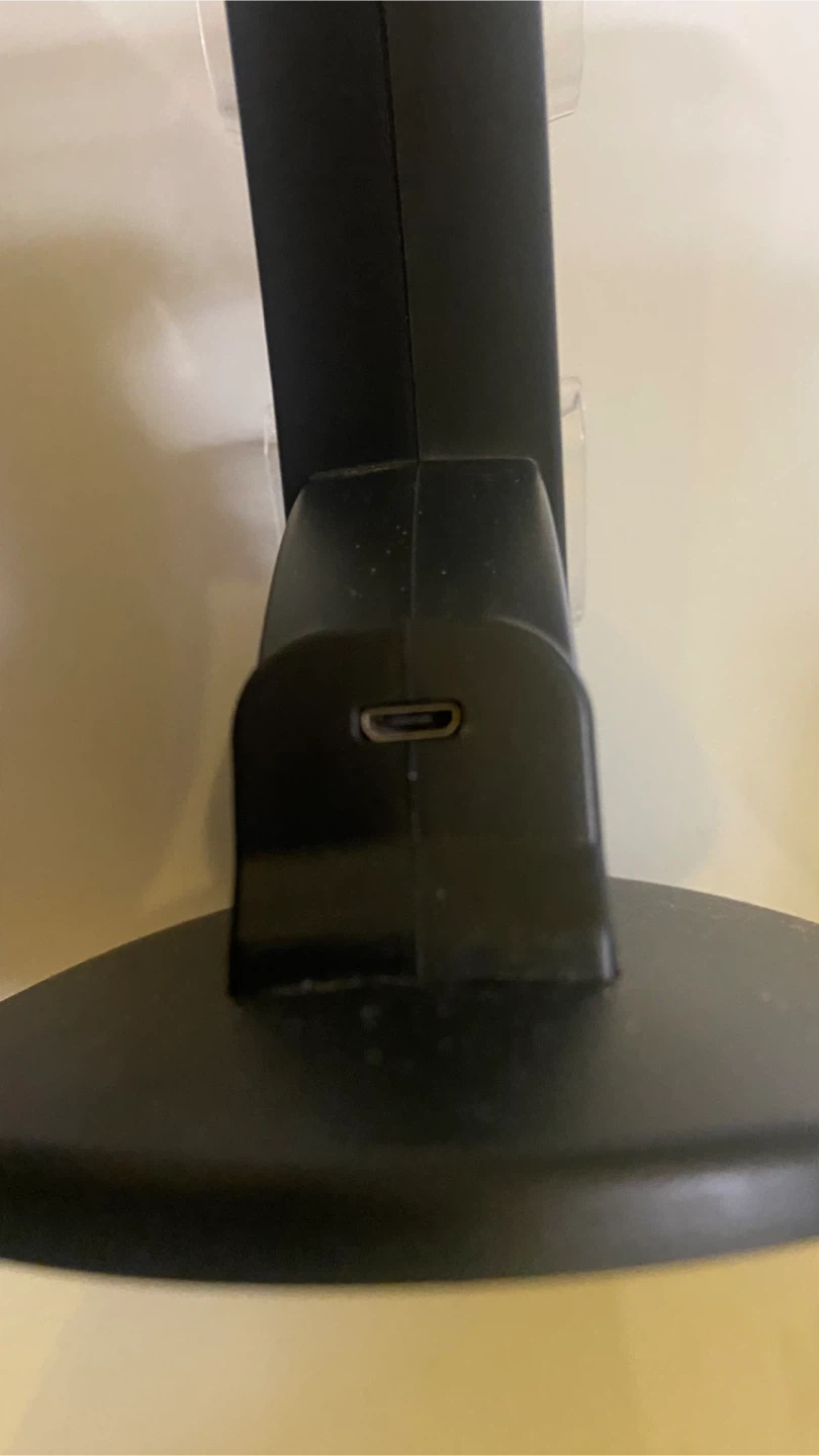 PS4 CHARGING STAND - photo 5