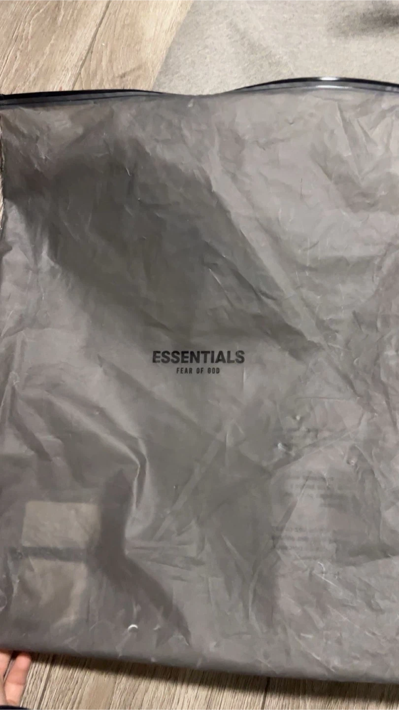 REAL ESSENTIALS HOODIE brand new never used - photo 3