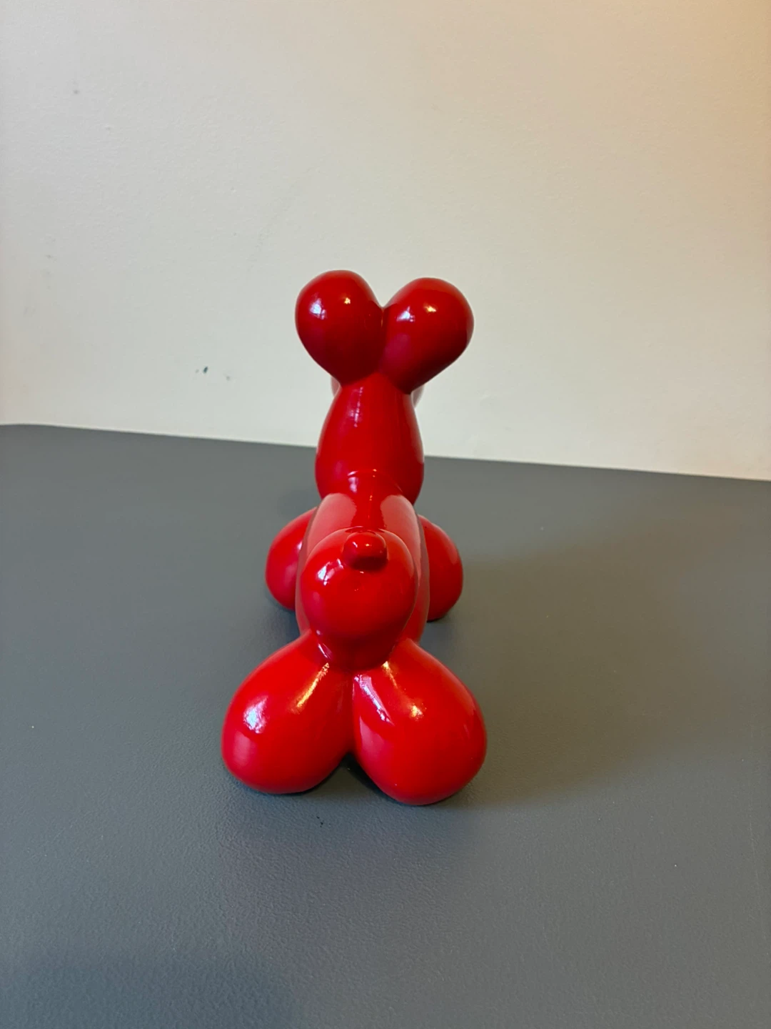 Red Balloon Dog Sculpture - photo 4