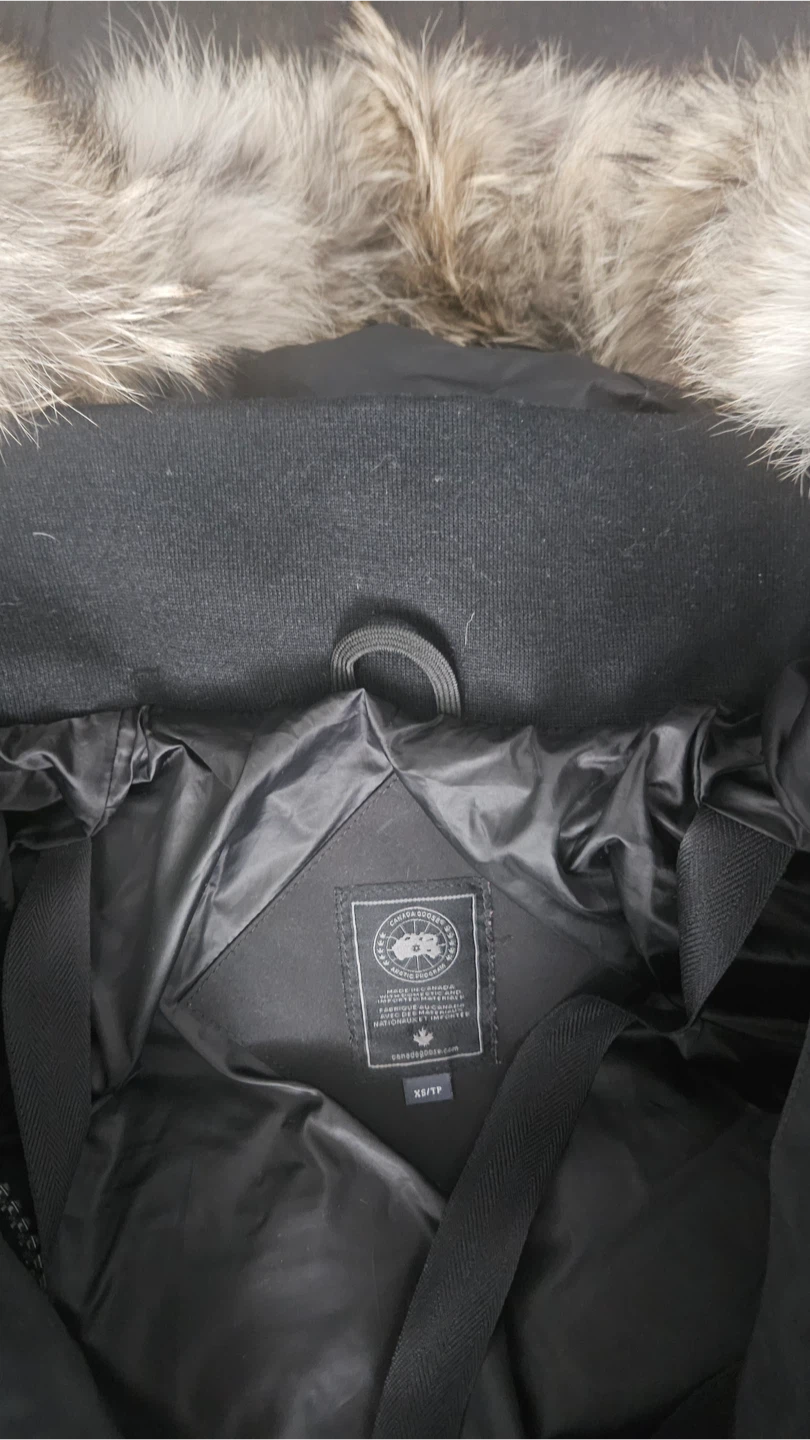 Canada Goose Black Down Parka with Fur Hood - photo 3