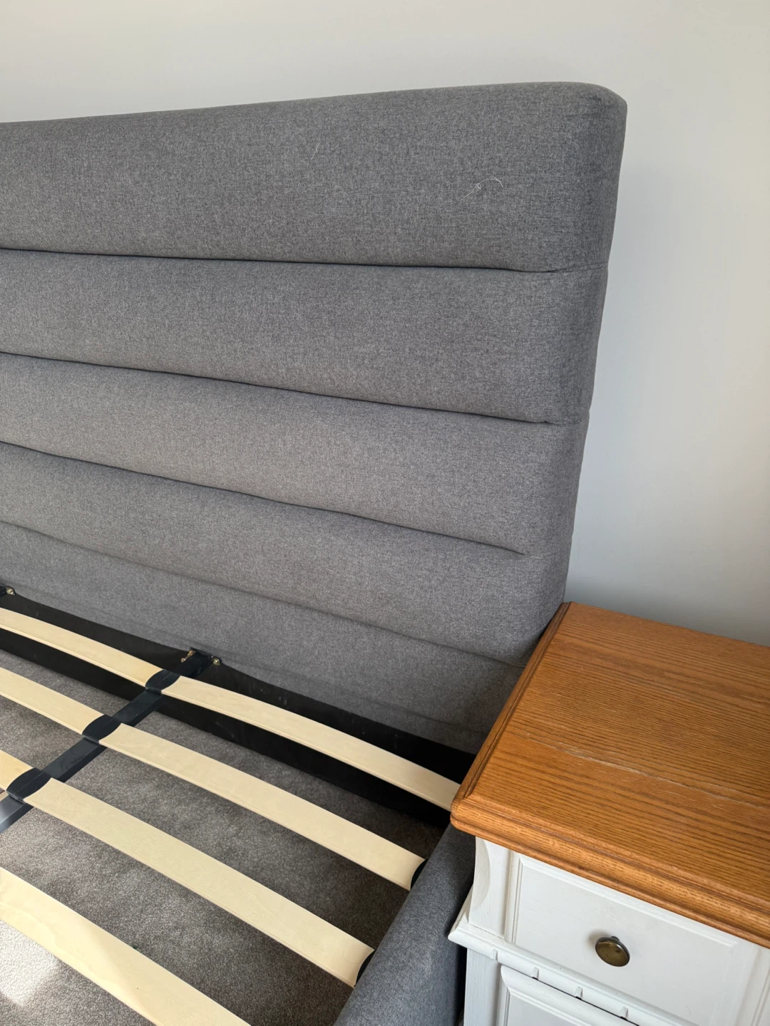 King size Grey Upholstered Bed Frame - photo 3