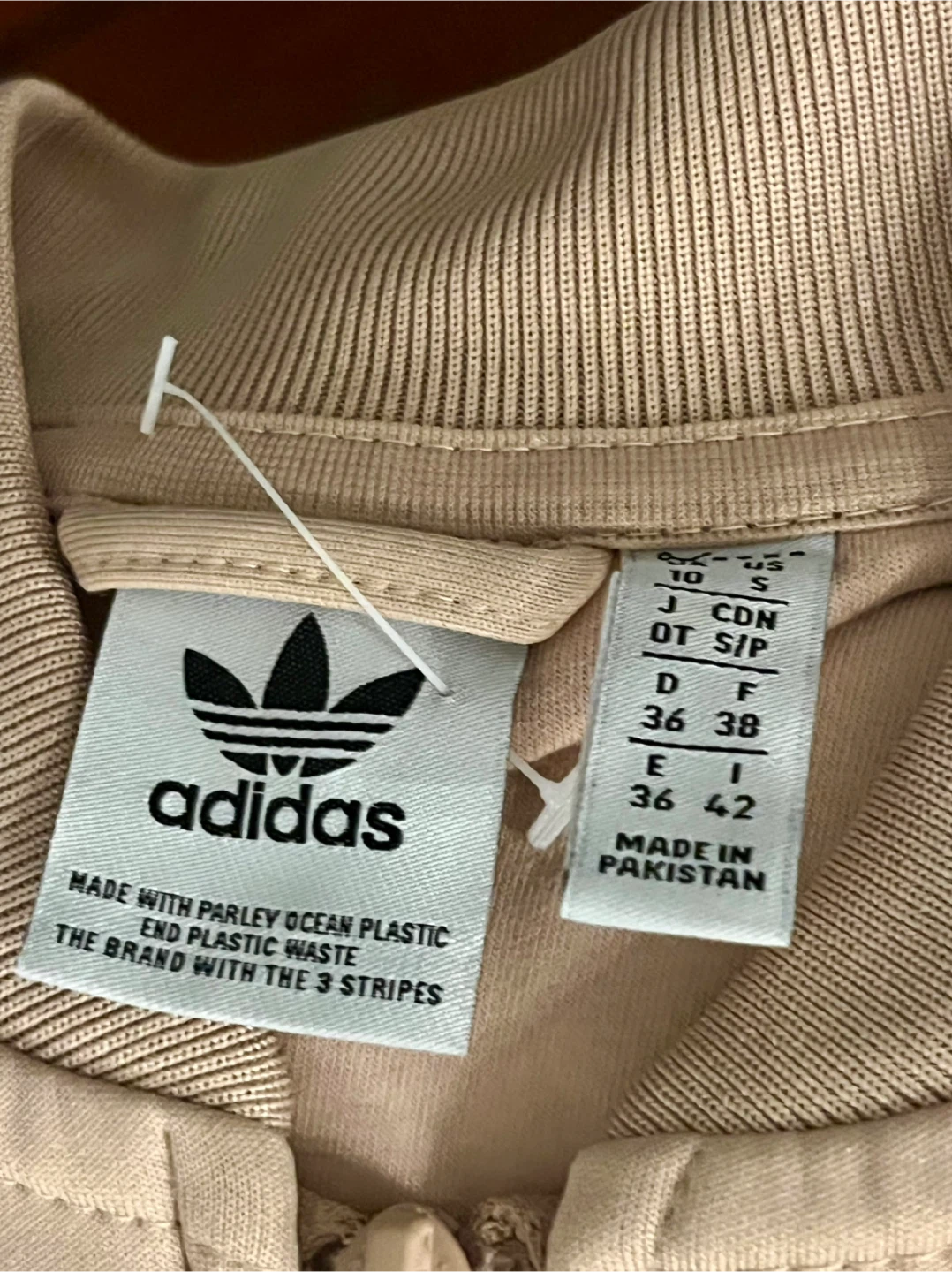 Veste Adidas beige style sportif pour femme, grandeur S - photo 2
