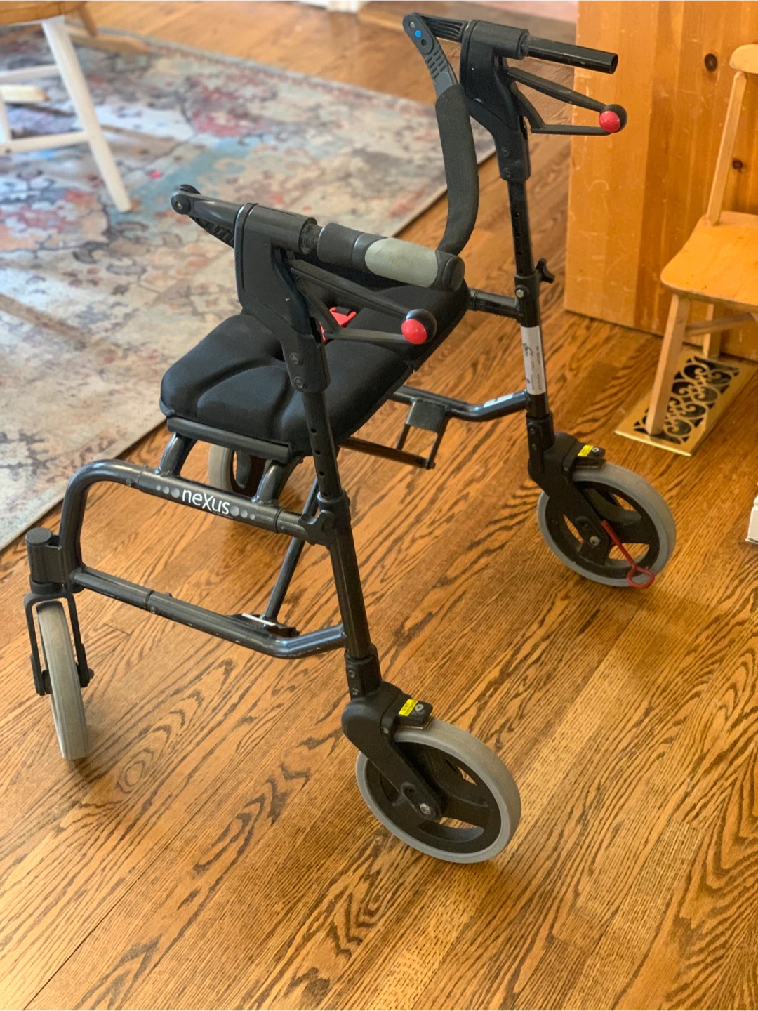 Nexus Walker with Seat and Basket - photo 5