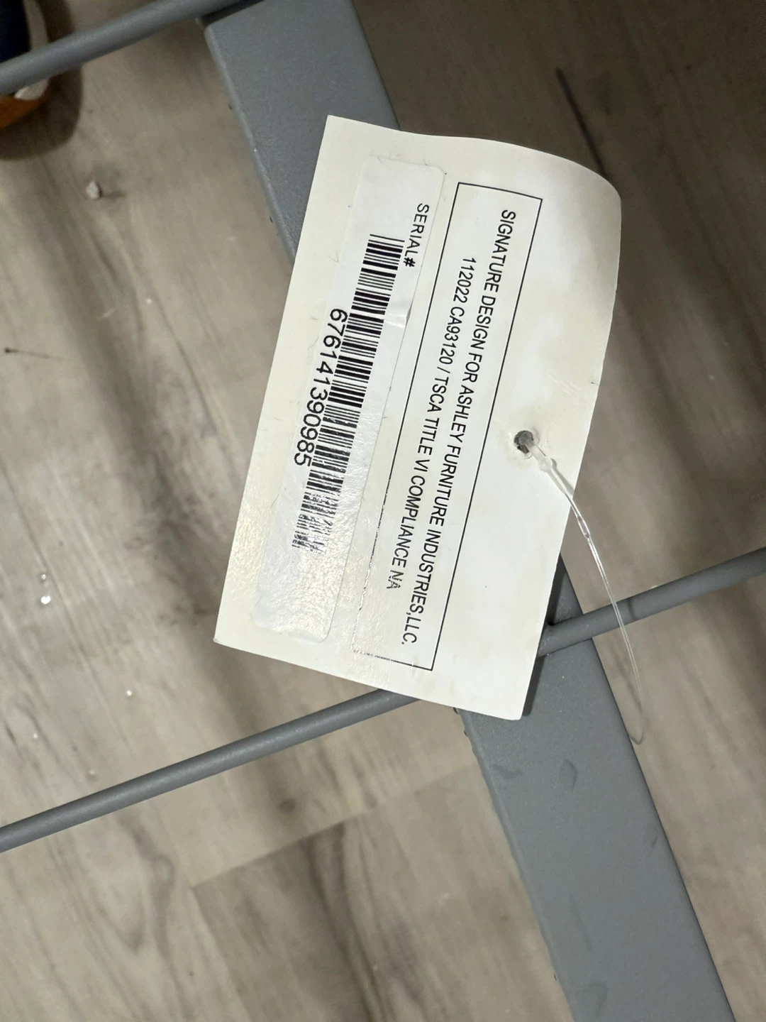 Ashley Furniture Industries Metal Bed Frame - photo 3