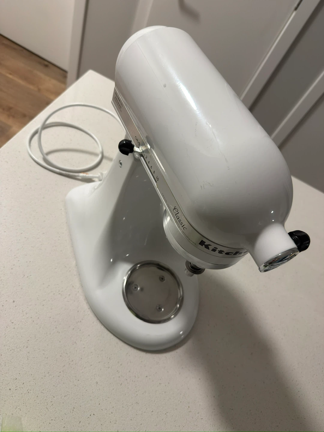 KitchenAid® Classic Series 4.5-Quart Tilt-Head Stand Mixer - photo 5
