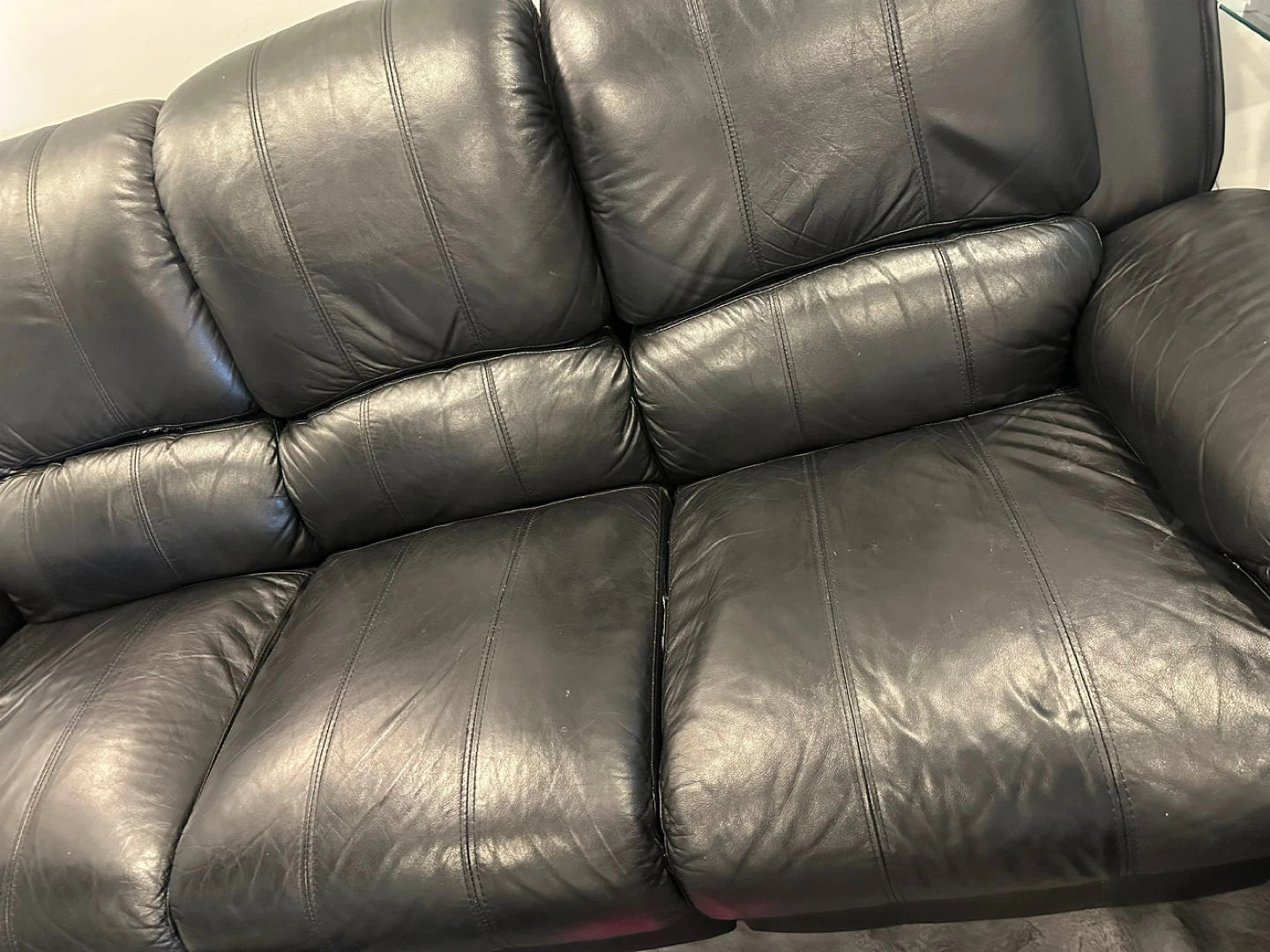 Black Leather Reclining Sofa - photo 5