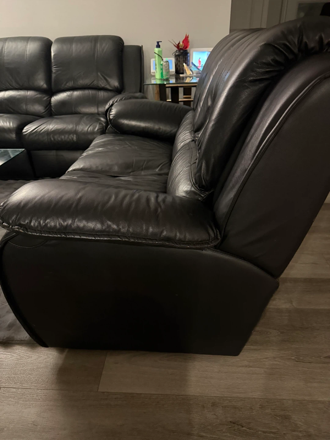 Black Leather Reclining Sofa - photo 3