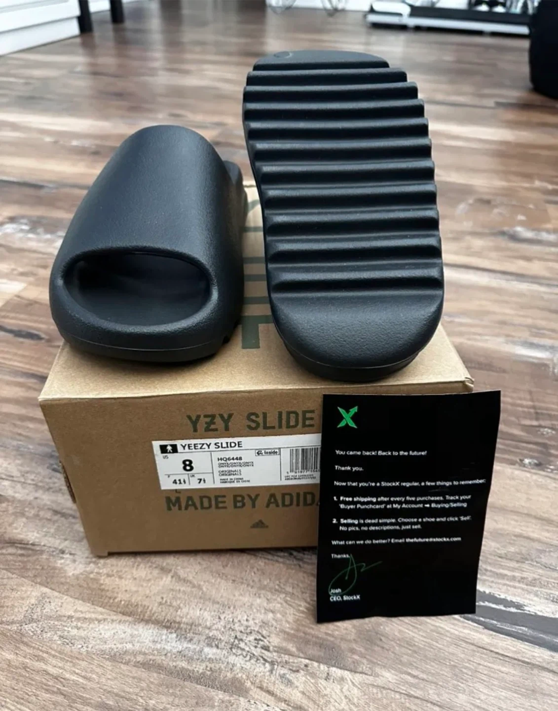 Adidas Yeezy Slide "Onyx" Size 8