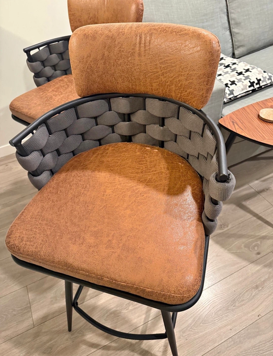 Set of 2 Brown Faux Leather Bar Stools with Woven Backs - photo 3