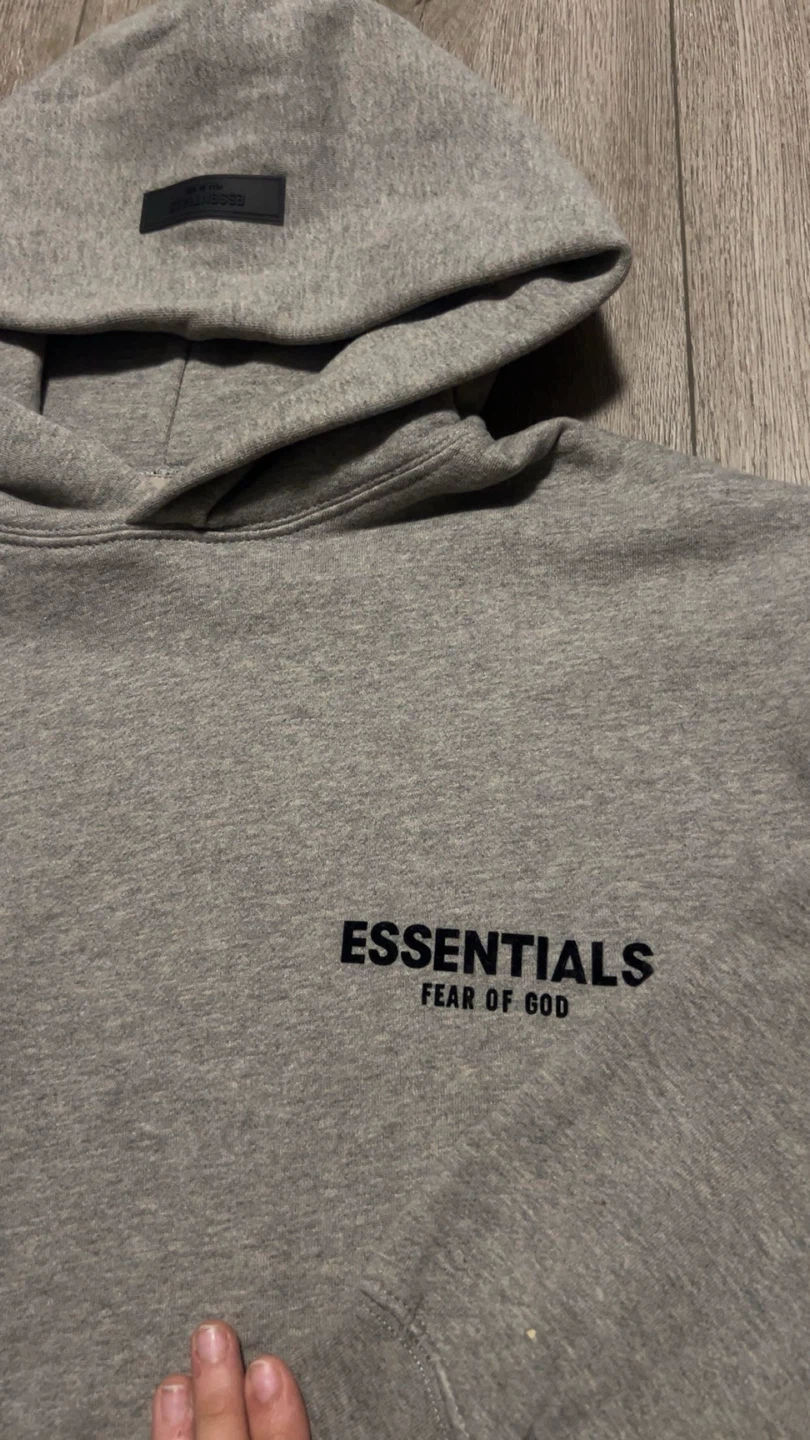 AUTHENTIC ESSENTIALS - photo 4