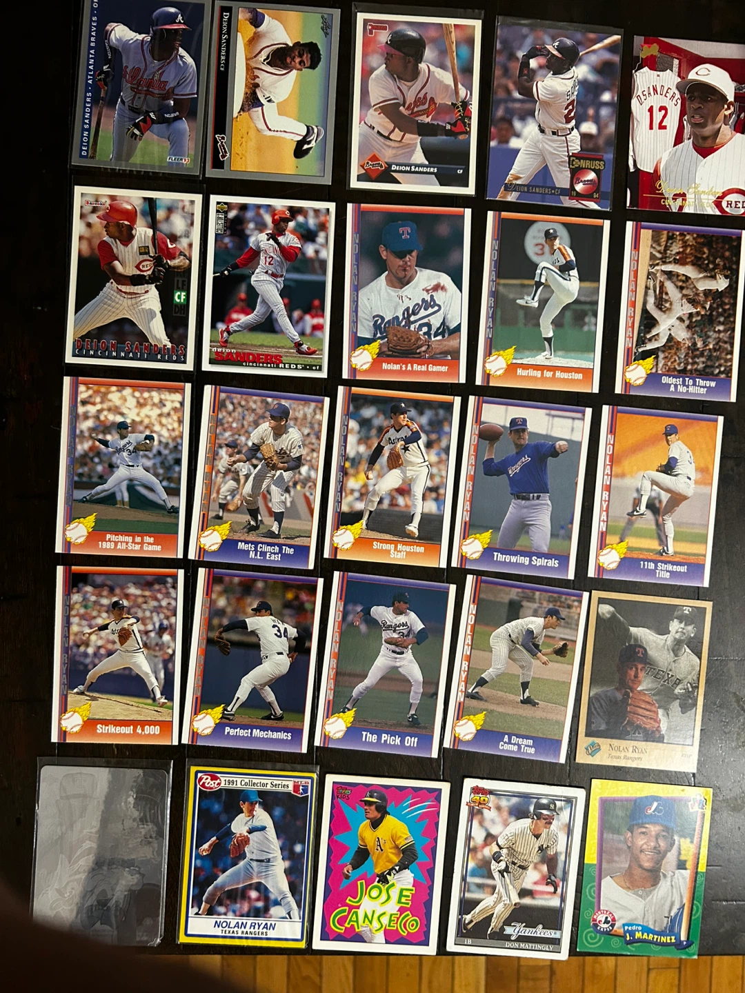 Lot of 1990s Baseball Cards,