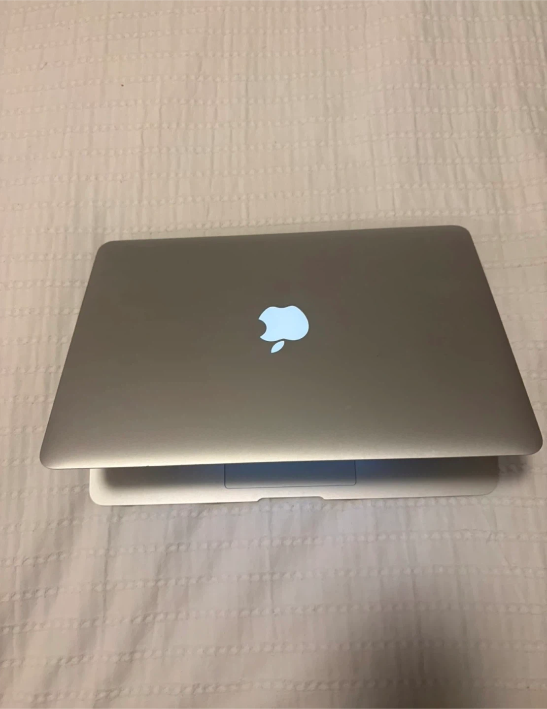 Apple MacBook Air Laptop - photo 3