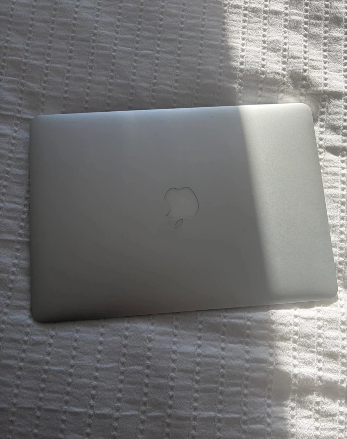 Apple MacBook Air Laptop - photo 2