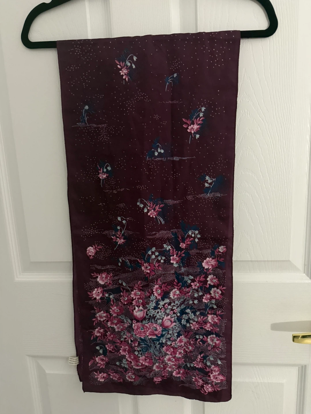 *Like New* Purple Floral Scarf