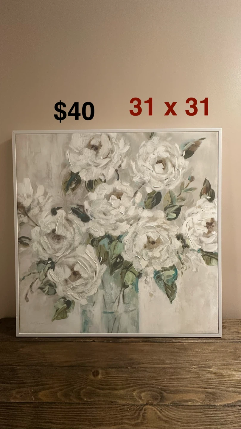 Framed Floral Wall Art 31" x 31"