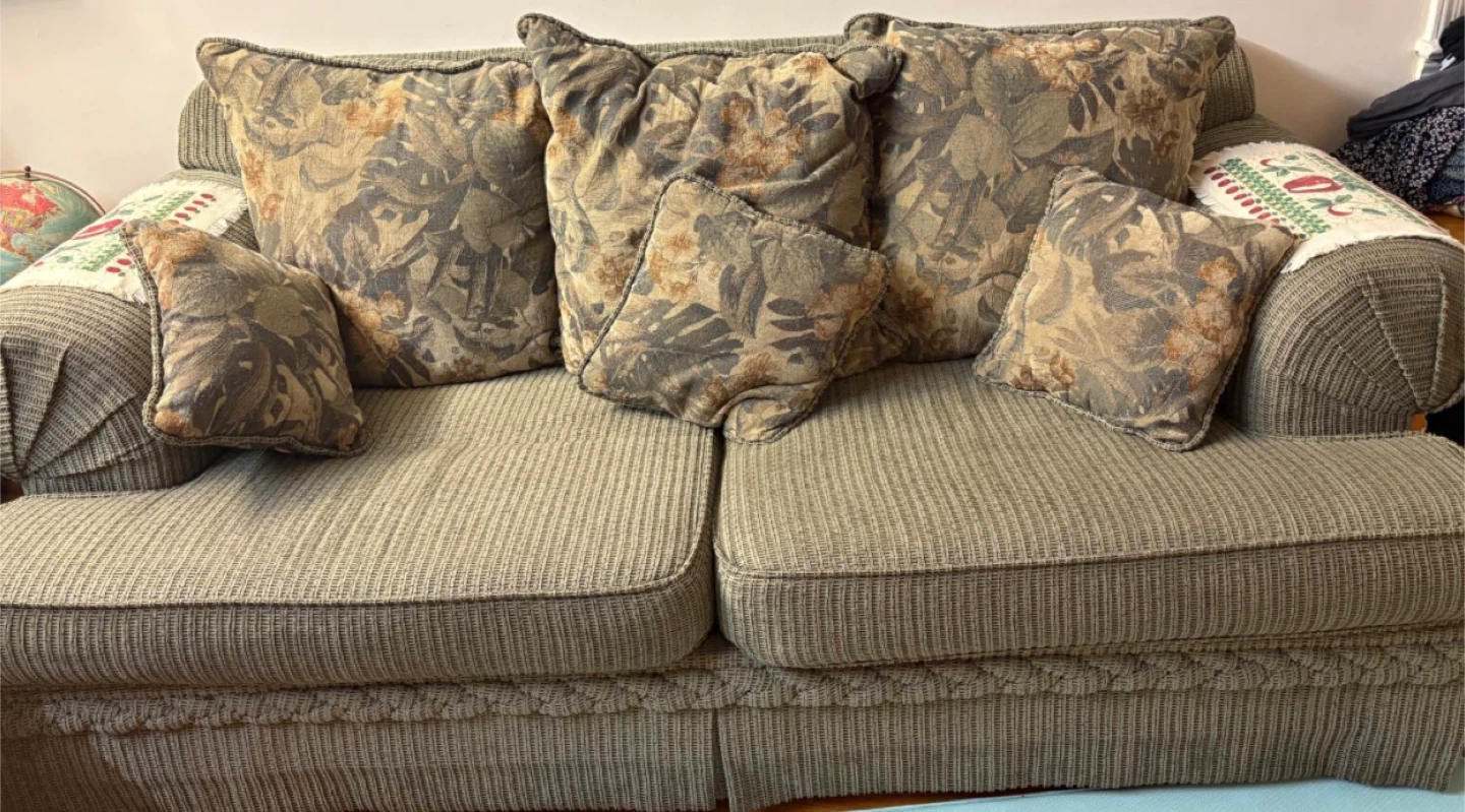 Loveseat Sofa with Floral Accent Pillows - photo 4