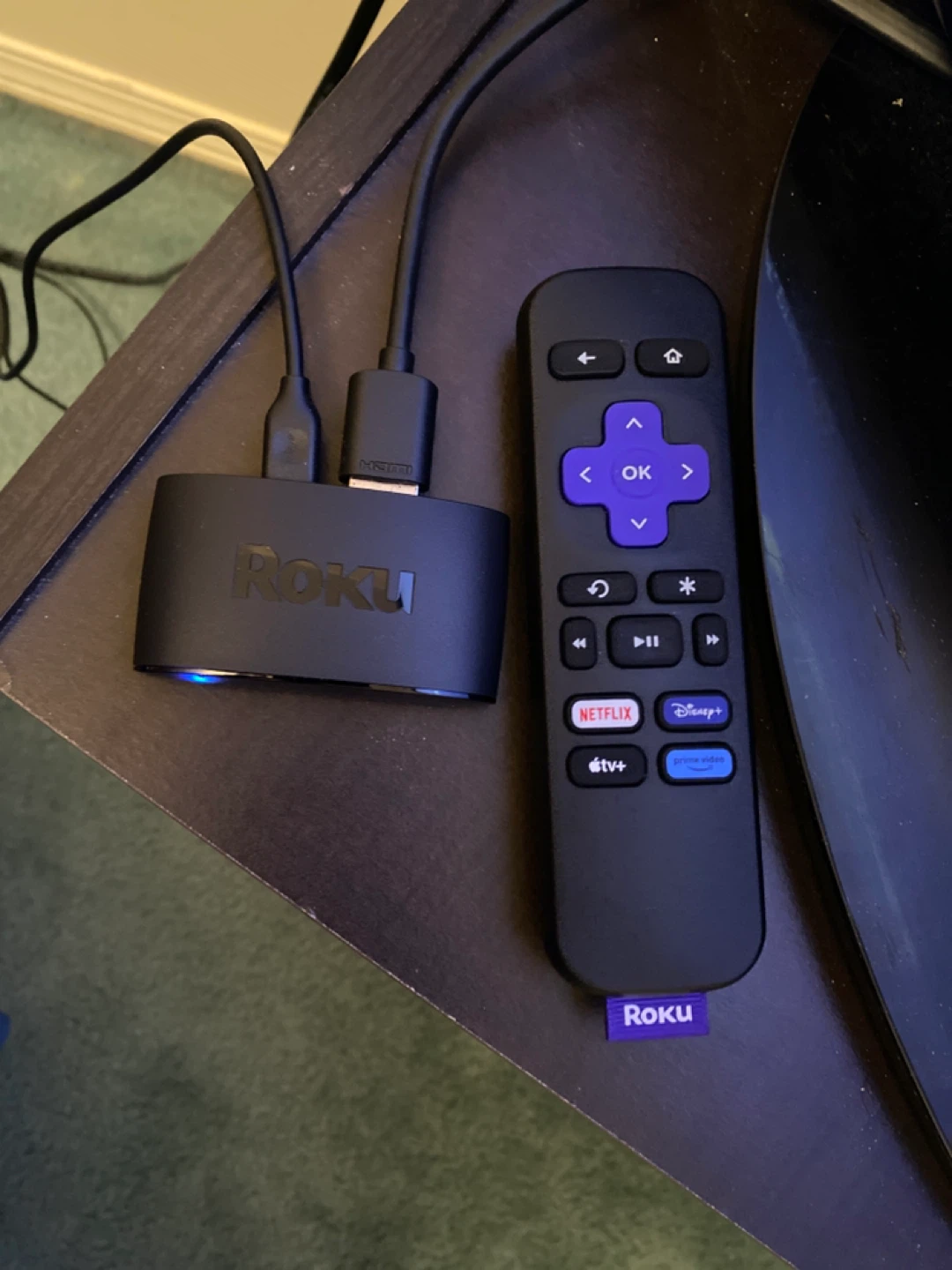 Roku Streaming Stick & Dynex TV - photo 3