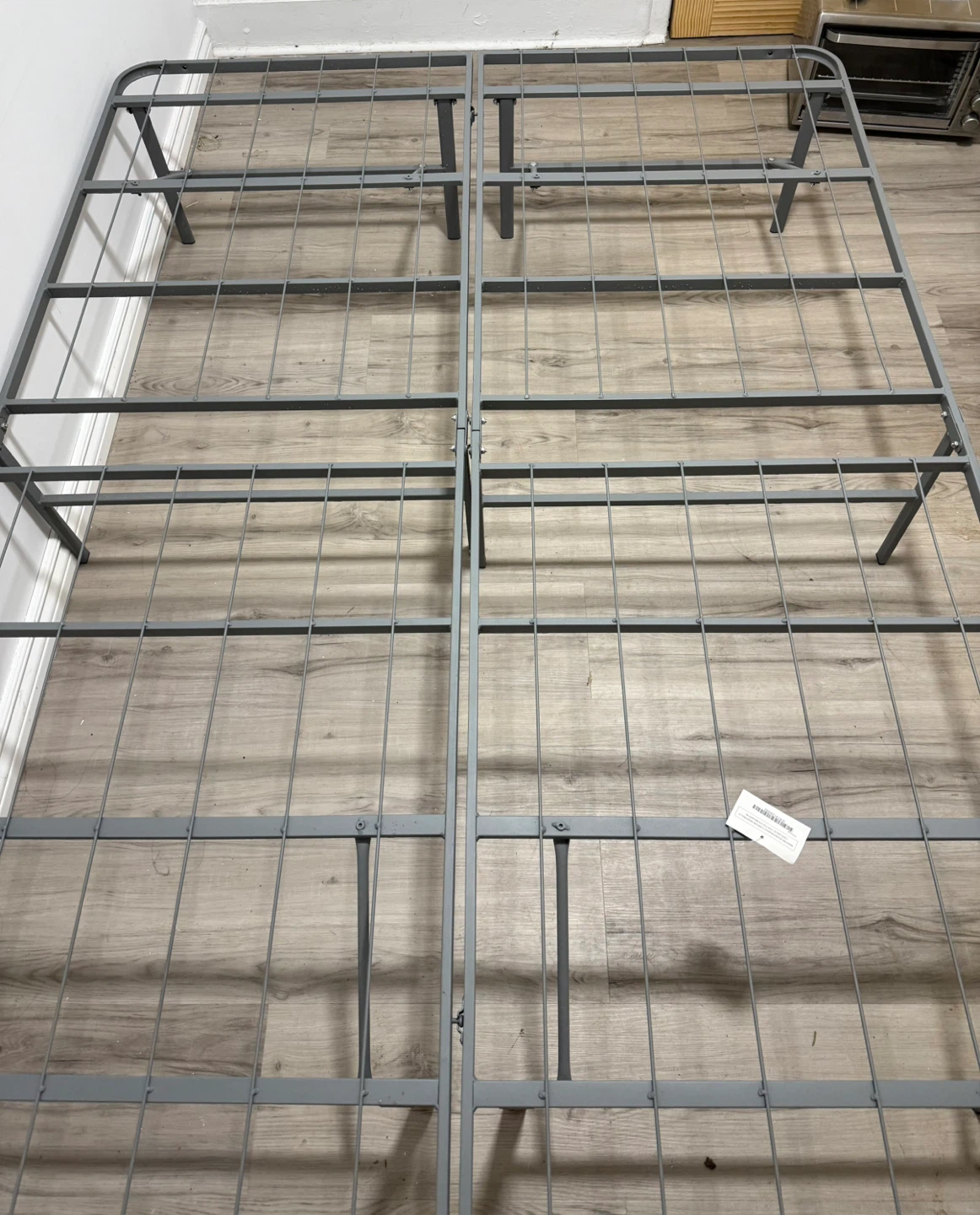 Signature Design by Ashley Furniture Industries Metal Bed Frame - photo 2