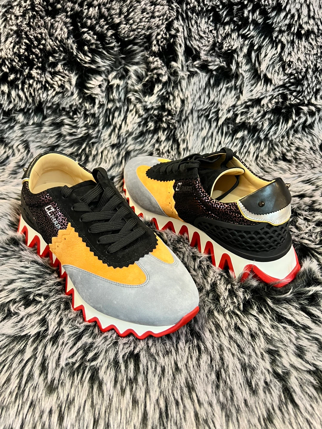 Christian Louboutin Loubishark Sneakers. Size 43 - photo 4