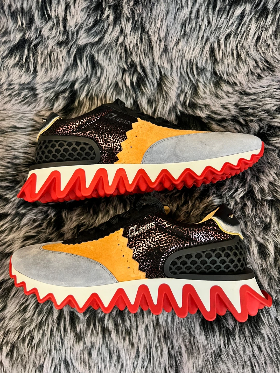 Christian Louboutin Loubishark Sneakers. Size 43 - photo 2