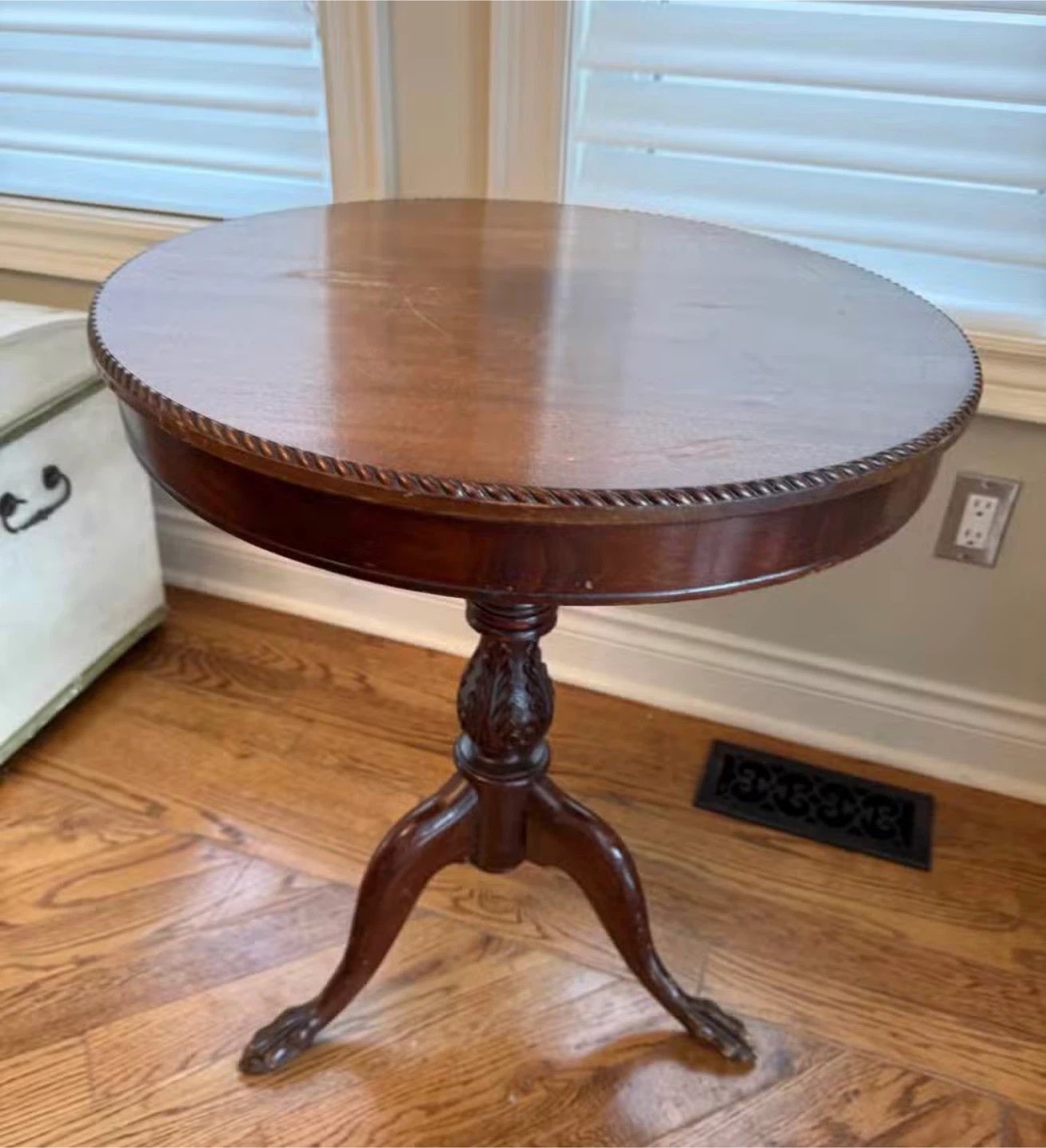 Vintage Pedestal Side Table