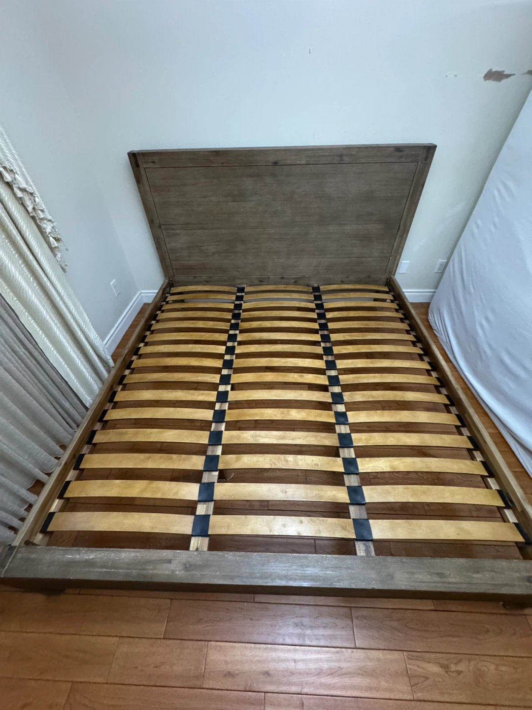 Hamburg King Size Wooden Bed Frame - photo 2