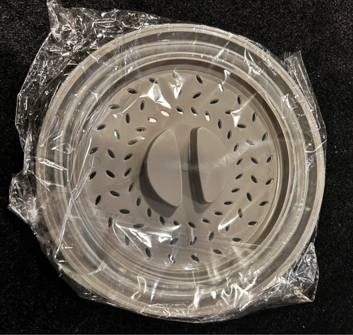 Collapsible Microwave Food Cover