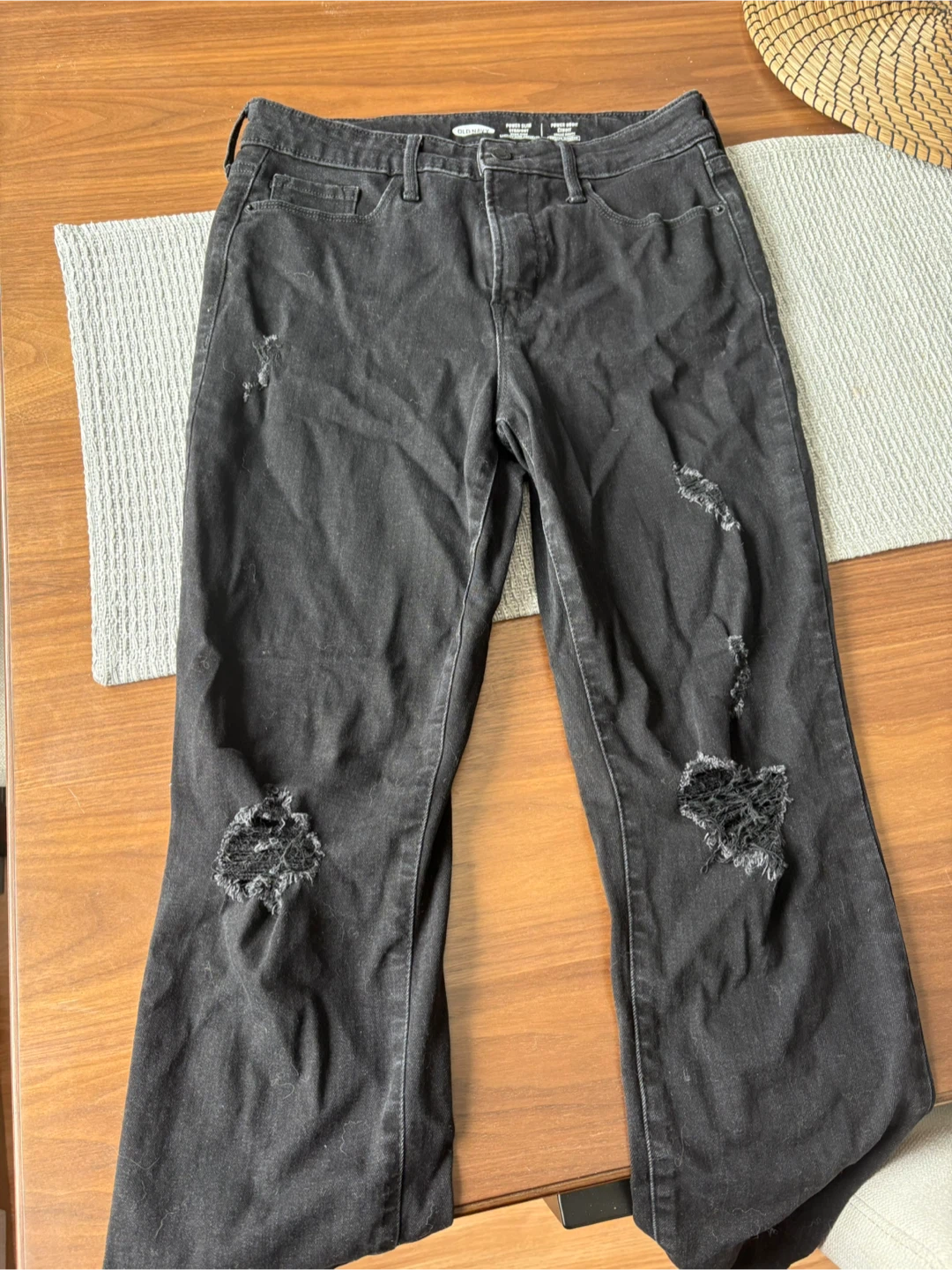 Women’s Old Navy Black Ripped Jeans - Size 8