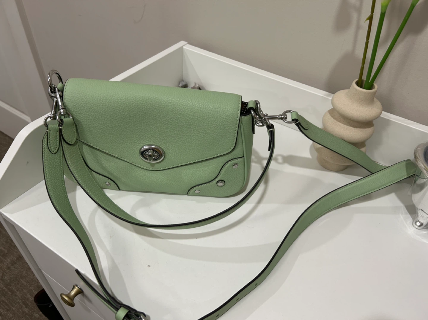 Coach Light Green Leather Shoulder Bag - photo 3