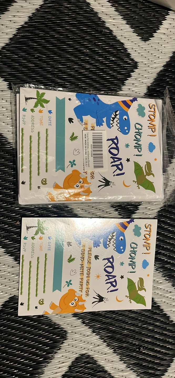 Dinosaur Party Invitations (Pack of 20) - photo 3
