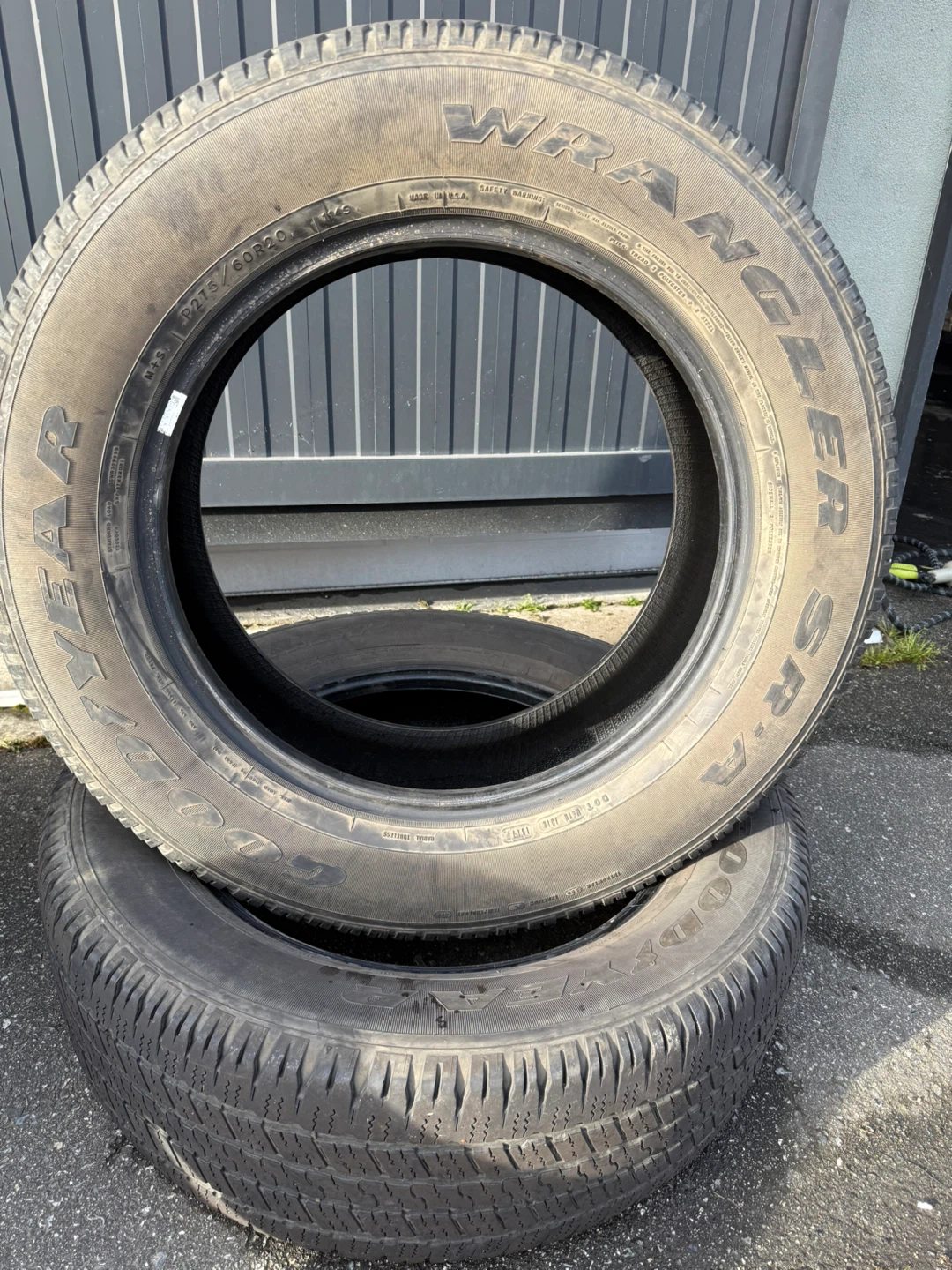 Goodyear Wrangler SR-A Tire P275/60R20