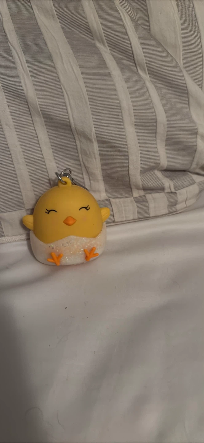 Bath and body works Yellow Chick Keychain with Glittery Egg