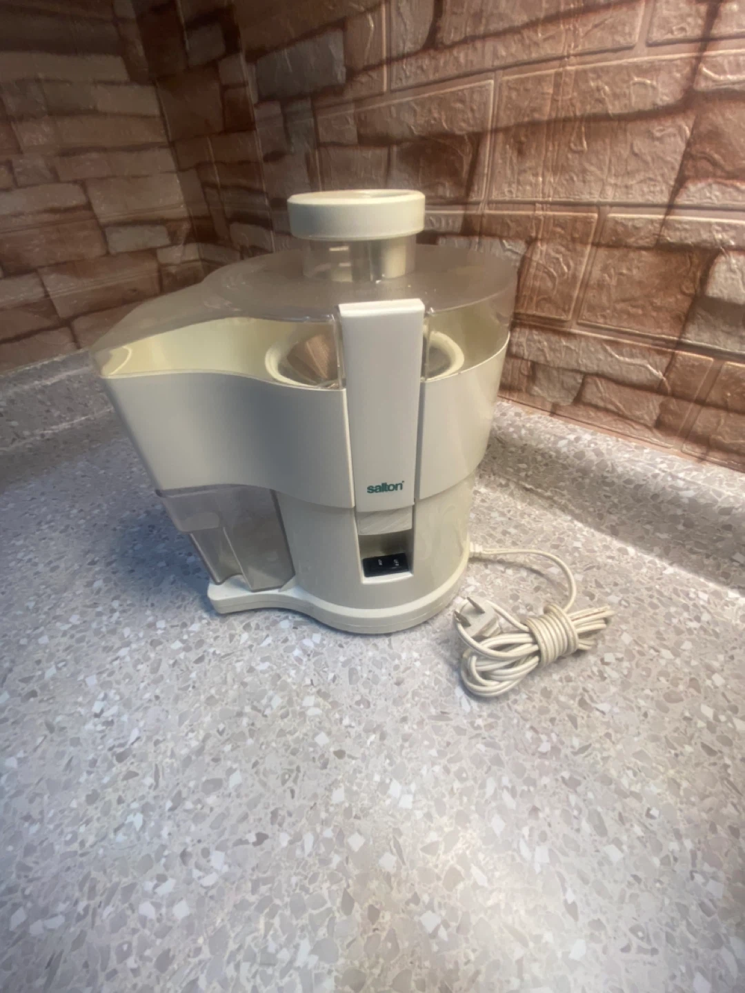 Salton Juicer - photo 2