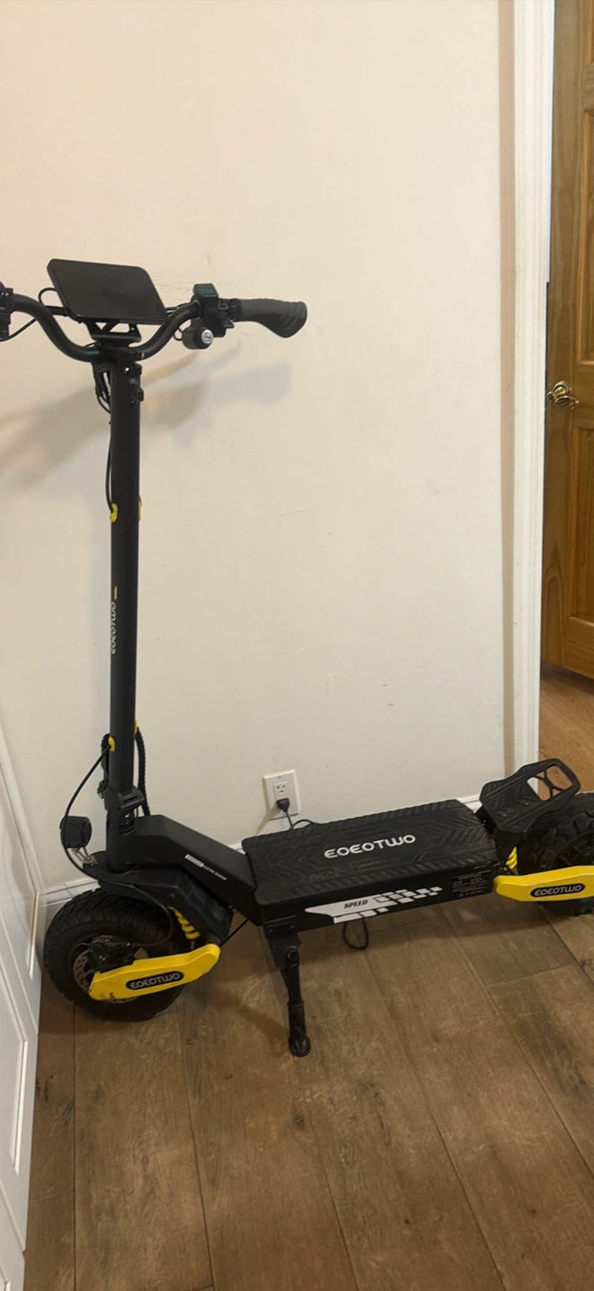 EOEO TWO Electric Scooter