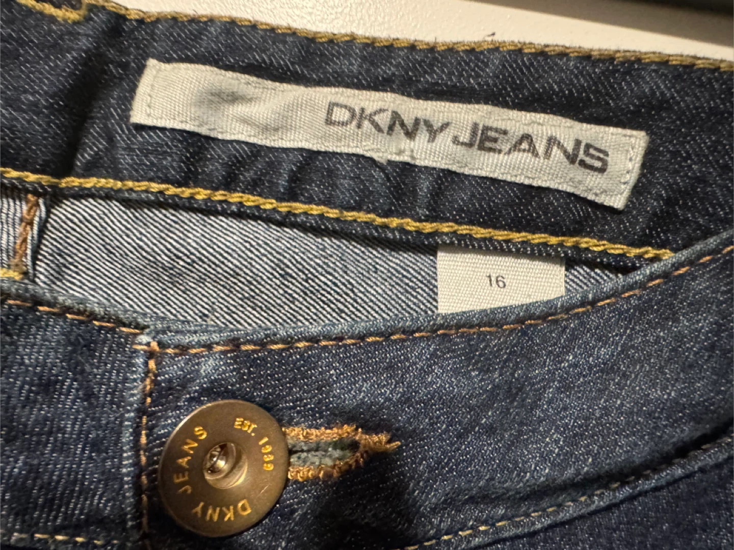 DKNY Jeans Women's Bootcut Blue Denim Jeans Size 16 - photo 4